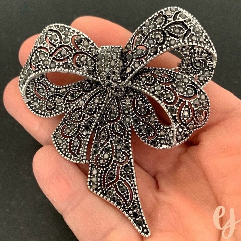Bro-Brooch - Marcasite Style Bow Lapel Pin in Silver Tone Openwork